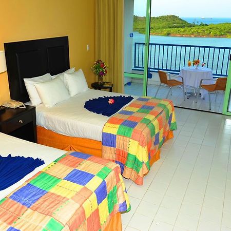 Grand Royal Antiguan Beach Resort Five Islands Village Szoba fotó