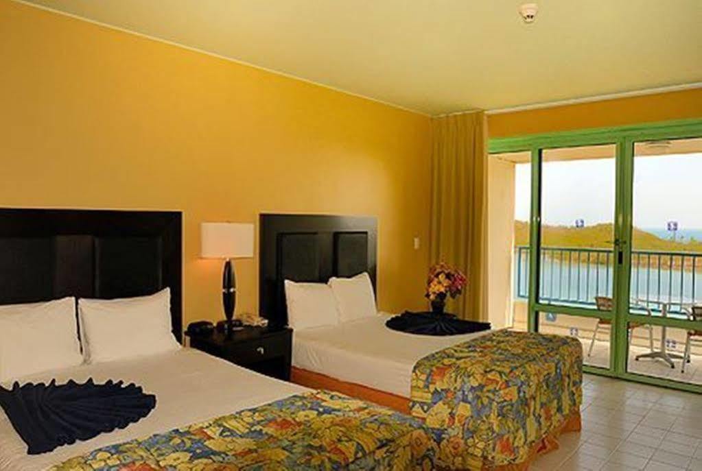Grand Royal Antiguan Beach Resort Five Islands Village Kültér fotó